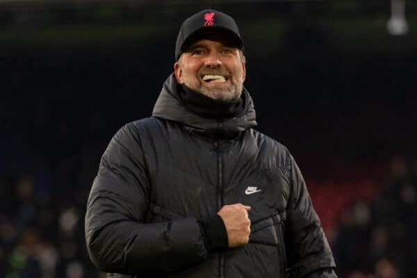 LONDON, ENGLAND - Sunday, January 23, 2022: Liverpool's manager Jürgen Klopp celebrates after the FA Premier League match between Crystal Palace FC and Liverpool FC at Selhurst Park. Liverpool won 3-0. (Pic by David Rawcliffe/Propaganda)