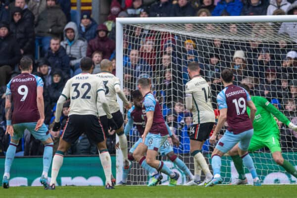 BURNLEY, ENGLAND - Sunday, February 13, 2022: Liverpool's Fabio Henrique Tavares 'Fabinho' scores the first goal during the FA Premier League match between Burnley FC and Liverpool FC at Turf Moor. (Pic by David Rawcliffe/Propaganda)