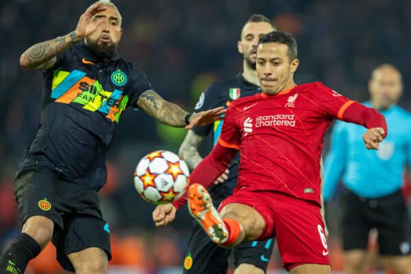 LIVERPOOL, ENGLAND - Tuesday, March 8, 2022: Liverpool's Thiago Alcantara (R) and Inter Milan's Arturo Vidal during the UEFA Champions League Round of 16 2nd Leg game between Liverpool FC and FC Internazionale Milano at Anfield. (Pic by David Rawcliffe/Propaganda)