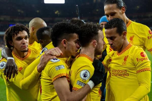 LONDON, ENGLAND - Wednesday, March 16, 2022: Liverpool's Diogo Jota celebrates after scoring the first goal during the FA Premier League match between Arsenal FC and Liverpool FC at the Emirates Stadium. (Pic by David Rawcliffe/Propaganda)