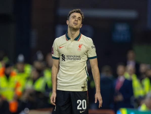 NOTTINGHAM, ENGLAND - Sunday, March 20, 2022: Liverpool's Diogo Jota looks dejected during the FA Cup Quarter-Final match between Nottingham Forest FC and Liverpool FC at the City Ground. (Pic by David Rawcliffe/Propaganda)