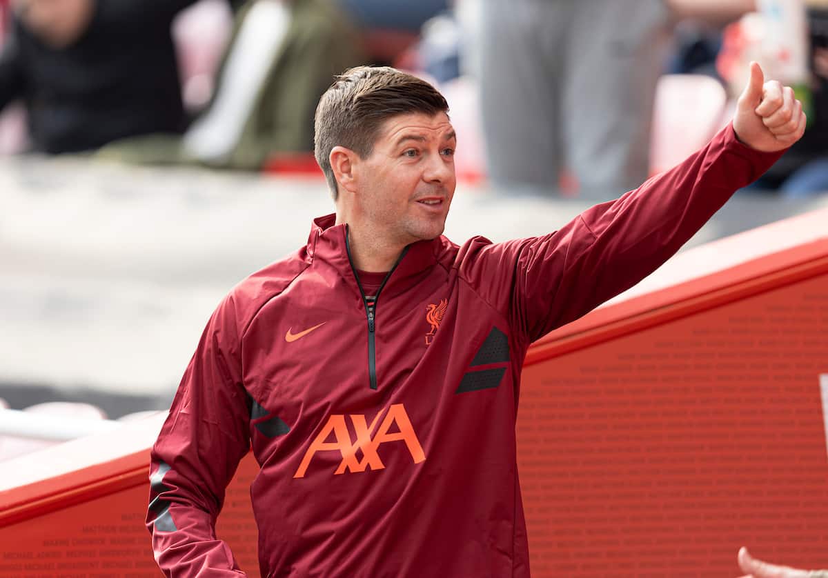 Steven Gerrard starts for LFC Legends vs. Barcelona - Liverpool FC - This  Is Anfield