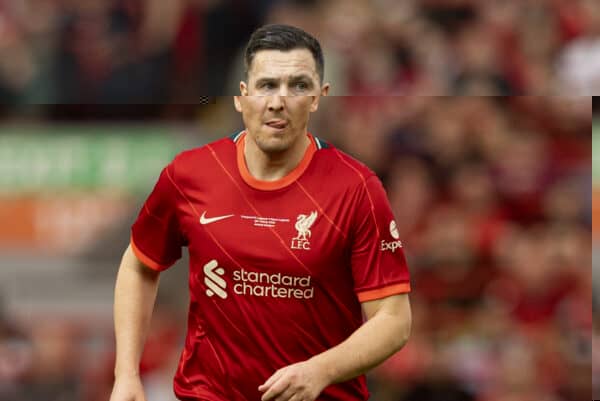 LIVERPOOL, ENGLAND - Saturday, March 26, 2022: Liverpool's Stewart Downing during the LFC Foundation friendly match between Liverpool FC Legends and FC Barcelona Legends at Anfield. (Pic by Paul Currie/Propaganda)