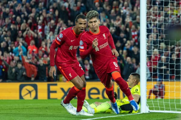 LIVERPOOL, ENGLAND - Wednesday, April 13, 2022: Liverpool's Roberto Firmino (R) celebrates after scoring the third goal during the UEFA Champions League Quarter-Final 2nd Leg game between Liverpool FC and SL Benfica at Anfield. (Pic by David Rawcliffe/Propaganda)