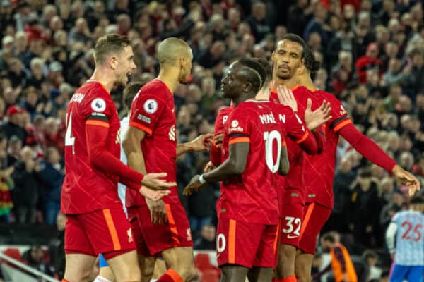 LIVERPOOL, ENGLAND - Tuesday, April 19, 2022: Liverpool's Sadio Mané celebrates after scoring the third goal during the FA Premier League match between Liverpool FC and Manchester United FC at Anfield. (Pic by David Rawcliffe/Propaganda)