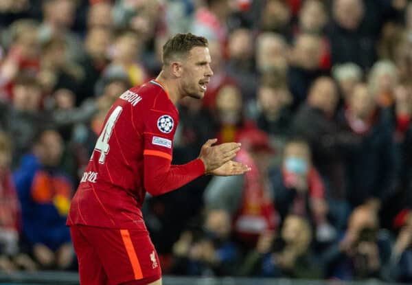 LIVERPOOL, ENGLAND - Wednesday, April 13, 2022: Liverpool's captain Jordan Henderson celebrates after scoring the first goal during the UEFA Champions League Quarter-Final 2nd Leg game between Liverpool FC and SL Benfica at Anfield. (Pic by David Rawcliffe/Propaganda)