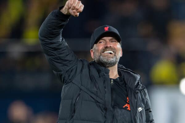 VILLARREAL, SPAIN - Tuesday, May 3, 2022: Liverpool's manager Jürgen Klopp celebrates as his side reach the Final beating Villarreal during the UEFA Champions League Semi-Final 2nd Leg game between Villarreal CF and Liverpool FC at the Estadio de la Cerámica. Liverpool won 3-2 (5-2 on aggregate).(Pic by David Rawcliffe/Propaganda)