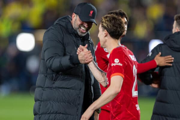 VILLARREAL, SPAIN - Tuesday, May 3, 2022: Liverpool's manager Jürgen Klopp (L) celebrates with Kostas Tsimikas as his side reach the Final beating Villarreal during the UEFA Champions League Semi-Final 2nd Leg game between Villarreal CF and Liverpool FC at the Estadio de la Cerámica. Liverpool won 3-2 (5-2 on aggregate).(Pic by David Rawcliffe/Propaganda)