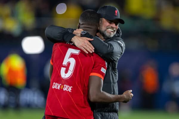 VILLARREAL, SPAIN - Tuesday, May 3, 2022: Liverpool's manager Jürgen Klopp (R) celebrates with Ibrahima Konaté as his side reach the Final beating Villarreal during the UEFA Champions League Semi-Final 2nd Leg game between Villarreal CF and Liverpool FC at the Estadio de la Cerámica. Liverpool won 3-2 (5-2 on aggregate).(Pic by David Rawcliffe/Propaganda)