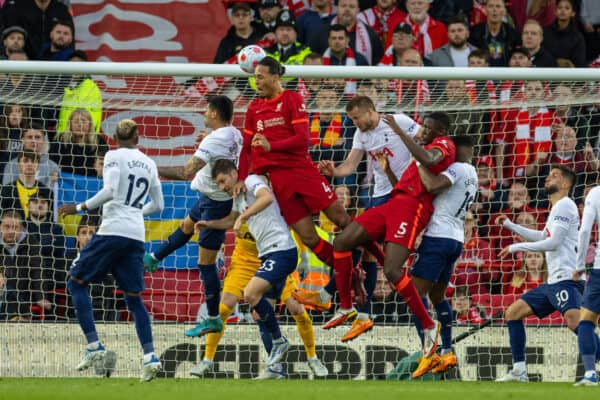 LIVERPOOL, ENGLAND - Saturday, May 7, 2022: Liverpool's Virgil van Dijk sees his header hit the cross-bar during the FA Premier League match between Liverpool FC and Tottenham Hotspur FC at Anfield. (Pic by David Rawcliffe/Propaganda)