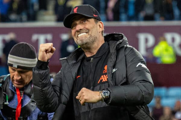 BIRMINGHAM, ENGLAND - Tuesday, May 10, 2022: Liverpool's manager Jürgen Klopp celebrates after the FA Premier League match between Aston Villa FC and Liverpool FC at Villa Park. Liverpool won 2-1. (Pic by David Rawcliffe/Propaganda)