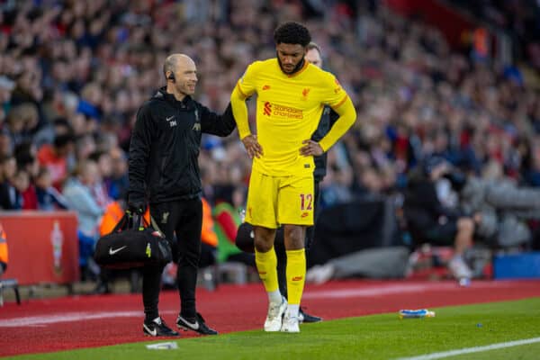 SOUTHAMPTON, ENGLAND - Tuesday, May 17, 2022: Liverpool's Joe Gomez is treated for an injury during the FA Premier League match between Southampton FC and Liverpool FC at St Mary's Stadium. (Pic by David Rawcliffe/Propaganda)