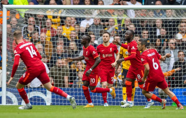 LIVERPOOL, ENGLAND - Sunday, May 22, 2022: Liverpool's Sadio Mané celebrates after scoring the first equalising goal during the FA Premier League match between Liverpool FC and Wolverhampton Wanderers FC at Anfield. (Pic by David Rawcliffe/Propaganda)