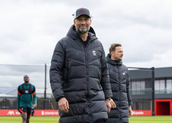 LIVERPOOL, ENGLAND - Wednesday, May 25, 2022: Liverpool's manager Jürgen Klopp during a training session at the AXA Training Centre ahead of the UEFA Champions League Final game between Liverpool FC and Real Madrid CF. (Pic by David Rawcliffe/Propaganda)