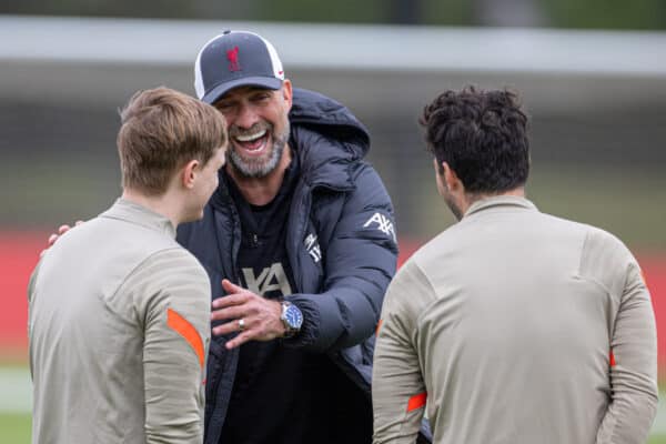 LIVERPOOL, ENGLAND - Wednesday, May 25, 2022: Liverpool's manager Jürgen Klopp during a training session at the AXA Training Centre ahead of the UEFA Champions League Final game between Liverpool FC and Real Madrid CF. (Pic by David Rawcliffe/Propaganda)