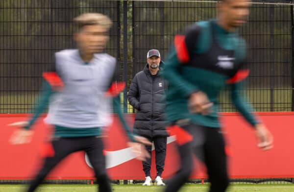 LIVERPOOL, ENGLAND - Wednesday, May 25, 2022: Liverpool's manager Jürgen Klopp during a training session at the AXA Training Centre ahead of the UEFA Champions League Final game between Liverpool FC and Real Madrid CF. (Pic by David Rawcliffe/Propaganda)