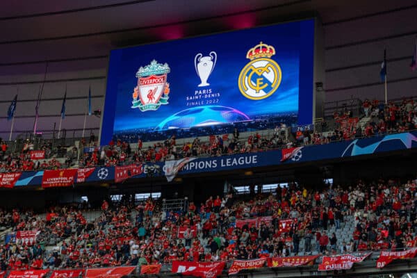 PARIS, FRANCE - Samedi 28 mai 2022 : supporters de Liverpool avant le match final de la Ligue des champions de l'UEFA entre Liverpool FC et Real Madrid CF au Stade de France.  (Photo de David Rawcliffe/Propagande)