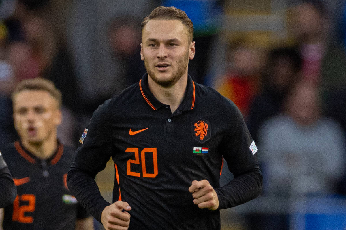 CARDIFF, WALES - Wednesday, June 8, 2022: Netherlands' Teun Koopmeiners (#20) celebrates after scoring the opening goal during the UEFA Nations League Group A4 game between Wales and the Netherlands at the Cardiff City Stadium. (Photo by David Rawcliffe/Propaganda)