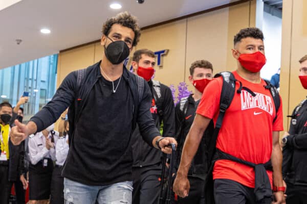 BANGKOK, THAILAND - Sunday, July 10, 2022: Liverpools Mohamed Salah arrives with the team at Suvarnabhumi Airport in Bangkok Thailand ahead of his side's pre-season friendly match against Manchester United FC. (Pic by David Rawcliffe/Propaganda)