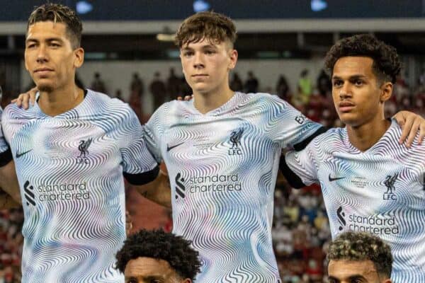 BANGKOK, THAILAND - Tuesday, July 12, 2022: Liverpool players line-up for a team group photograph before the Bangkok Century Cup pre-season friendly match between Liverpool FC and Manchester United FC at the Rajamangala National Stadium. (Pic by David Rawcliffe/Propaganda)