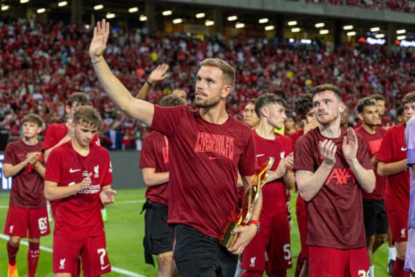 SINGAPORE - Friday, July 15, 2022: Liverpool's captain Jordan Henderson waves to supporters carrying the trophy after the Standard Chartered Trophy pre-season friendly match between Liverpool FC and Crystal Palace FC at the Singapore National Stadium. Liverpool won 2-0. (Pic by David Rawcliffe/Propaganda)