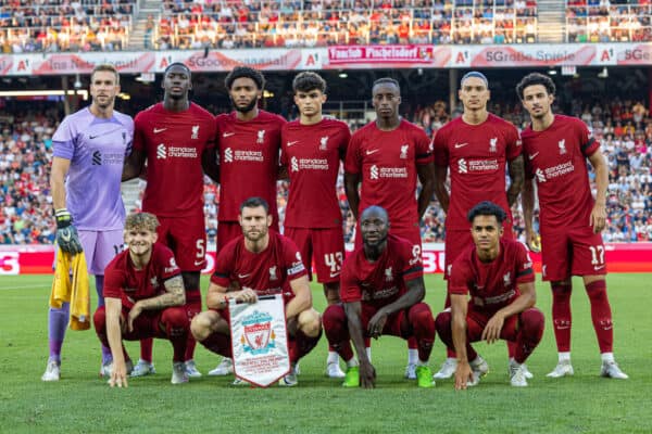 SALZBURG, AUSTRIA - Wednesday, July 27, 2022: Liverpool players line-up for a team group photograph before a pre-season friendly between FC Red Bull Salzburg and Liverpool FC at the Red Bull Arena. (Pic by David Rawcliffe/Propaganda)