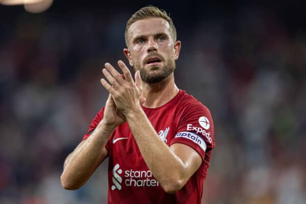 SALZBURG, AUSTRIA - Wednesday, July 27, 2022: Liverpool's captain Jordan Henderson applauds the supporters after a pre-season friendly between FC Red Bull Salzburg and Liverpool FC at the Red Bull Arena. (Pic by David Rawcliffe/Propaganda)