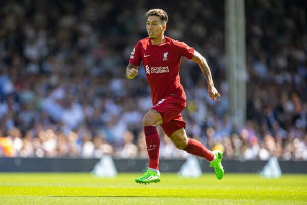 LONDON, ENGLAND - Saturday, August 6, 2022: Liverpool's Roberto Firmino during the FA Premier League match between Fulham FC and Liverpool FC at Craven Cottage. (Pic by David Rawcliffe/Propaganda)