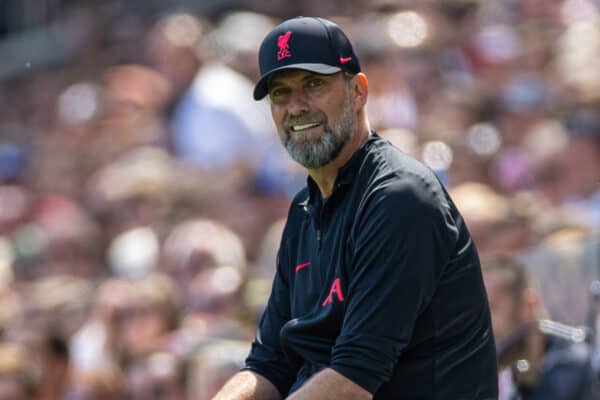 LONDON, ENGLAND - Saturday, August 6, 2022: Liverpool's manager Jürgen Klopp sits on a cooler box during the FA Premier League match between Fulham FC and Liverpool FC at Craven Cottage. (Pic by David Rawcliffe/Propaganda)