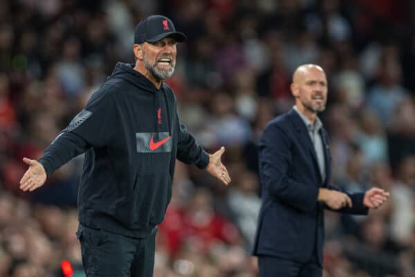 MANCHESTER, ENGLAND - Monday, August 22, 2022: Liverpool's manager Jürgen Klopp (L) during the FA Premier League match between Manchester United FC and Liverpool FC at Old Trafford. (Pic by David Rawcliffe/Propaganda)