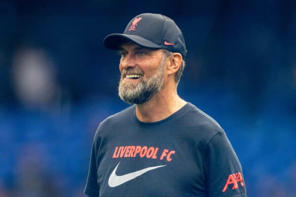 LIVERPOOL, ENGLAND - Saturday, September 3, 2022: Liverpool's manager Jürgen Klopp during the pre-match warm-up before the FA Premier League match between Everton FC and Liverpool FC, the 241st Merseyside Derby, at Goodison Park. (Pic by David Rawcliffe/Propaganda)