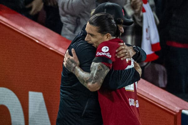 LIVERPOOL, ENGLAND - Tuesday, October 3, 2022: Liverpool's Darwin Núñez embraces manager Jürgen Klopp as he is substituted during the UEFA Champions League Group A matchday 3 game between Liverpool FC and Glasgow Rangers FC at Anfield. (Pic by David Rawcliffe/Propaganda)