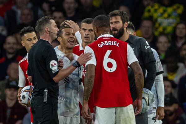 LONDON, ENGLAND - Sunday, October 9, 2022: Arsenal's Gabriel dos Santos Magalhães speaks with referee Michael Oliver after an altercation with Liverpool's captain Jordan Henderson during the FA Premier League match between Arsenal FC and Liverpool FC at the Emirates Stadium. (Pic by David Rawcliffe/Propaganda)