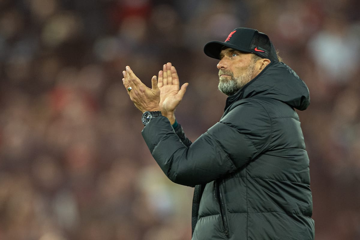 LIVERPOOL, ENGLAND - Sunday, October 16, 2022: Liverpool's manager Jürgen Klopp applauds the supporters after the FA Premier League match between Liverpool FC and Manchester City FC at Anfield. (Pic by David Rawcliffe/Propaganda)