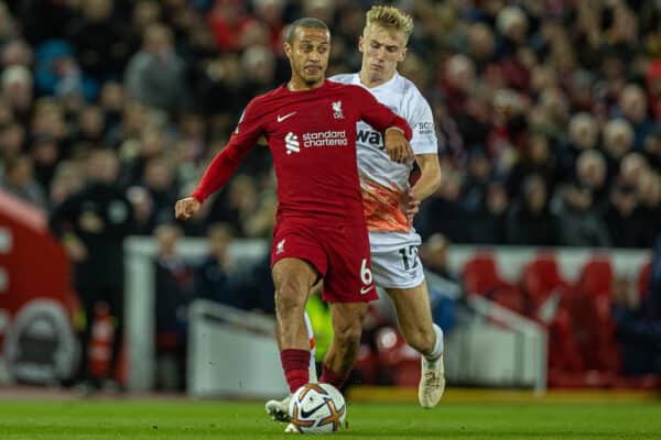 LIVERPOOL, ENGLAND - Wednesday, October 19, 2022: Liverpool's Thiago Alcântara during the FA Premier League match between Liverpool FC and West Ham United FC at Anfield. (Pic by David Rawcliffe/Propaganda)