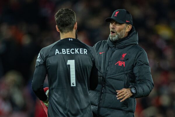 LIVERPOOL, ENGLAND - Wednesday, October 19, 2022: Liverpool's manager Jürgen Klopp (R) embraces goalkeeper Alisson Becker after the FA Premier League match between Liverpool FC and West Ham United FC at Anfield. Liverpool won 1-0. (Pic by David Rawcliffe/Propaganda)