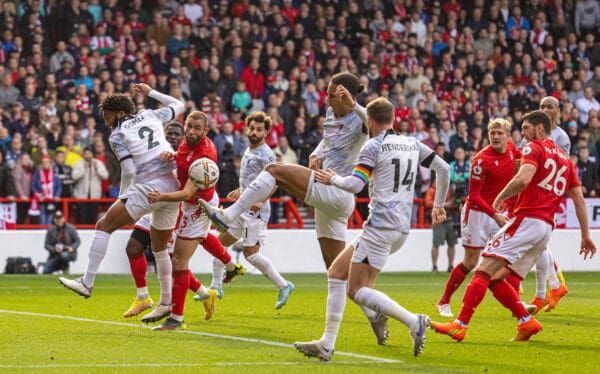 NOTTINGHAM, ENGLAND - Saturday, October 22, 2022: Liverpool's Virgil van Dijk sees his shot go wide during the FA Premier League match between Nottingham Forest FC and Liverpool FC at the City Ground. (Pic by David Rawcliffe/Propaganda)