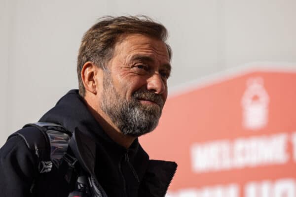 NOTTINGHAM, ENGLAND - Saturday, October 22, 2022: Liverpool's manager Jürgen Klopp arrives before the FA Premier League match between Nottingham Forest FC and Liverpool FC at the City Ground. (Pic by David Rawcliffe/Propaganda)