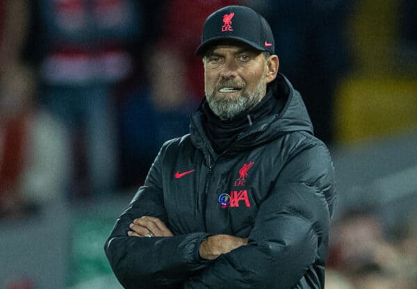 LIVERPOOL, ENGLAND - Saturday, October 29, 2022: Liverpool's manager Jürgen Klopp during the FA Premier League match between Liverpool FC and Leeds United FC at Anfield. (Pic by David Rawcliffe/Propaganda)