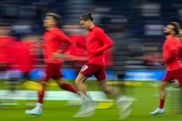 LONDON, ENGLAND - Sunday, November 6, 2022: Liverpool's Darwin Núñez during the pre-match warm-up before the FA Premier League match between Tottenham Hotspur FC and Liverpool FC at the Tottenham Hotspur Stadium. (Pic by David Rawcliffe/Propaganda)