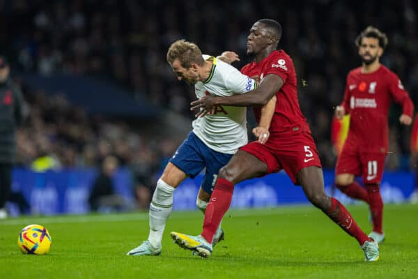 LONDON, ENGLAND - Sunday, November 6, 2022: Liverpool's Ibrahima Konaté (R) challenges Tottenham Hotspur's Harry Kane during the FA Premier League match between Tottenham Hotspur FC and Liverpool FC at the Tottenham Hotspur Stadium. (Pic by David Rawcliffe/Propaganda)