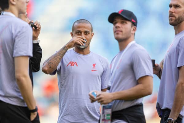 DUBAI, UNITED ARAB EMIRATES - Sunday, December 11, 2022: Liverpool's Thiago Alcântara before the Dubai Super Cup 2022 match between Liverpool FC and Olympique Lyonnais at Al Maktoum Stadium. (Pic by David Rawcliffe/Propaganda)