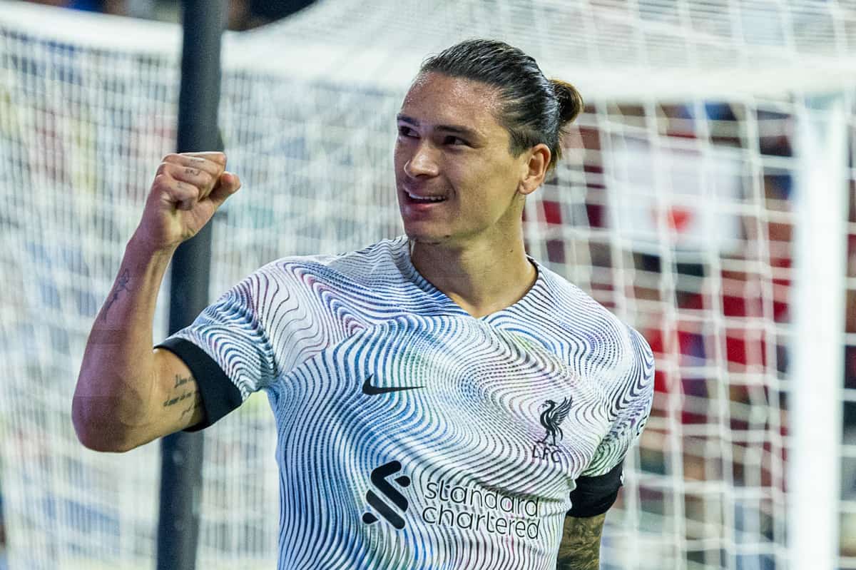 DUBAI, UNITED ARAB EMIRATES - Friday, December 16, 2022: Liverpool's Darwin Núñez celebrates after scoring the third goal during the Dubai Super Cup 2022 match between Liverpool FC and AC Milan at the Al Maktoum Stadium. (Pic by David Rawcliffe/Propaganda)