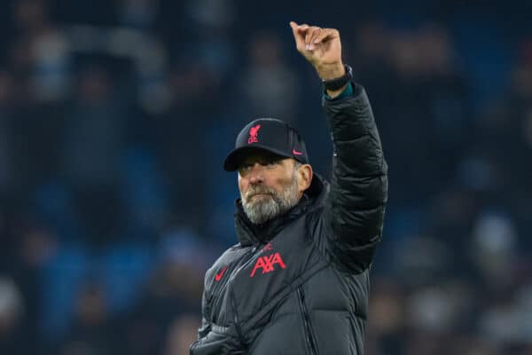 MANCHESTER, ENGLAND - Thursday, December 22, 2022: Liverpool's manager Jürgen Klopp waves to the supporters after the Football League Cup 4th Round match between Manchester City FC and Liverpool FC at the City of Manchester Stadium. Manchester City won 3-2. (Pic by David Rawcliffe/Propaganda)