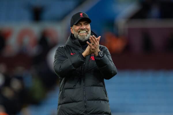 BIRMINGHAM, ENGLAND - Monday, December 26, 2022: Liverpool's manager Jürgen Klopp celebrates after the FA Premier League match between Aston Villa FC and Liverpool FC at Villa Park. Liverpool won 3-1. (Pic by David Rawcliffe/Propaganda)