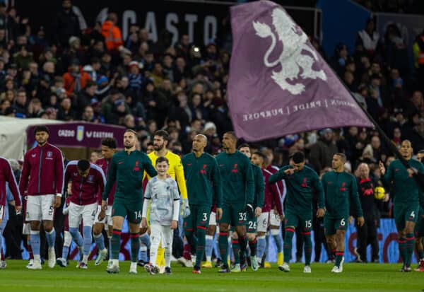 BIRMINGHAM, ENGLAND - Monday, December 26, 2022: Liverpool's captain Jordan Henderson leads his side out before the FA Premier League match between Aston Villa FC and Liverpool FC at Villa Park. (Pic by David Rawcliffe/Propaganda)