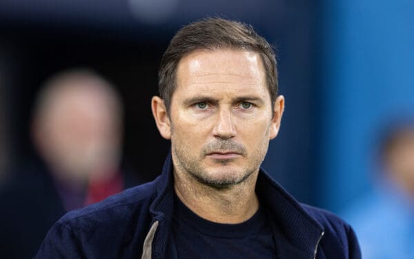 MANCHESTER, ENGLAND - Saturday, December 31, 2022: Everton's manager Frank Lampard during the FA Premier League match between Manchester City FC and Everton FC at the City of Manchester Stadium. (Pic by David Rawcliffe/Propaganda)