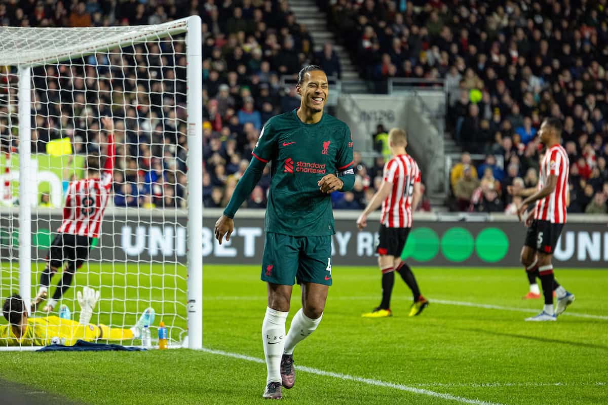 LONDON, ENGLAND - Monday, January 2, 2023: Liverpool's Virgil van Dijk reacts after missing a chance during the FA Premier League match between Brentford FC and Liverpool FC at the Brentford Community Stadium. (Pic by David Rawcliffe/Propaganda)