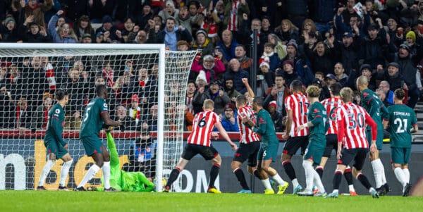 LONDON, ENGLAND - Monday, January 2, 2023: Brentford's Ben Mee (#16) scores the first goal s the ball hits Liverpool's Ibrahima Konaté during the FA Premier League match between Brentford FC and Liverpool FC at the Brentford Community Stadium. (Pic by David Rawcliffe/Propaganda)