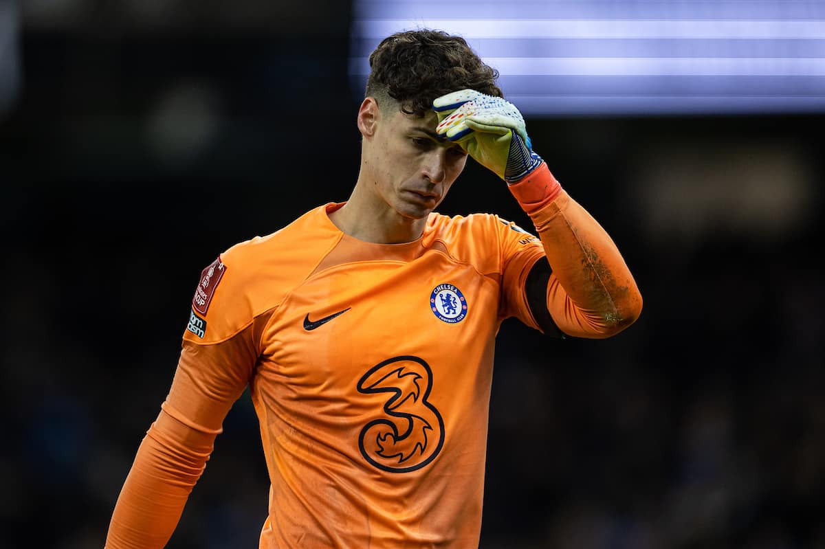 MANCHESTER, ENGLAND - Sunday, January 8, 2023: Chelsea's goalkeeper Kepa Arrizabalaga looks dejected as his side go 3-0 down by half-time during the FA Cup 3rd Round match between Manchester City FC and Chelsea FC at the City of Manchester Stadium. (Pic by David Rawcliffe/Propaganda)